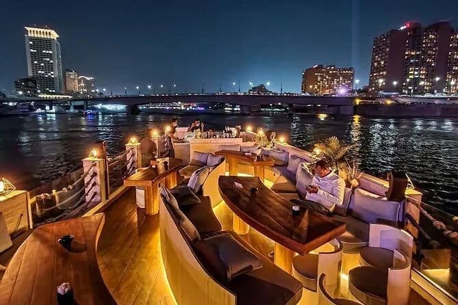 Croisière sur le Nil : Dîner, Danse et Lumières - View 3
